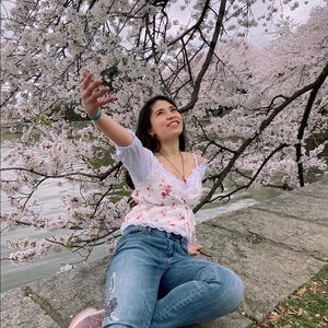 Meet your Posher, Alex